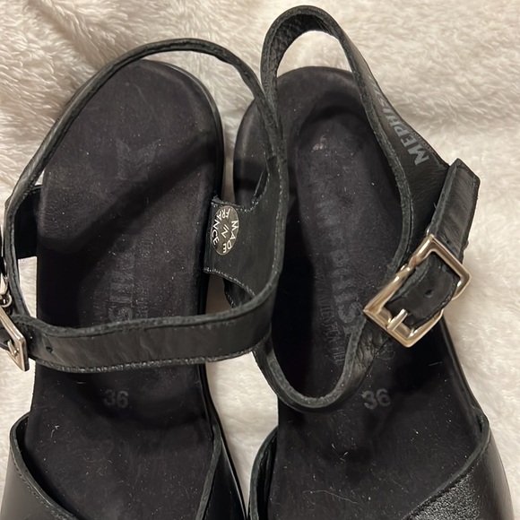 Mephisto black leather sandals buckle accent - Picture 4 of 12